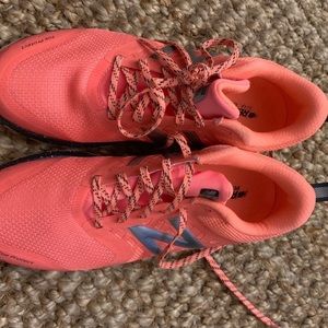 New balance sneakers NWOT